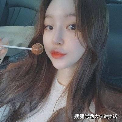 网红吃瓜搞笑头像女的,趣味横生的网络表情盛宴